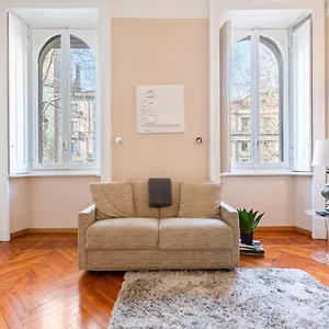  Apartamento Porta Romana Cozy Italia